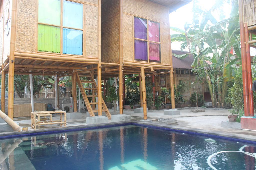 Little Woodstock Homestay Gili Trawangan Exterior photo